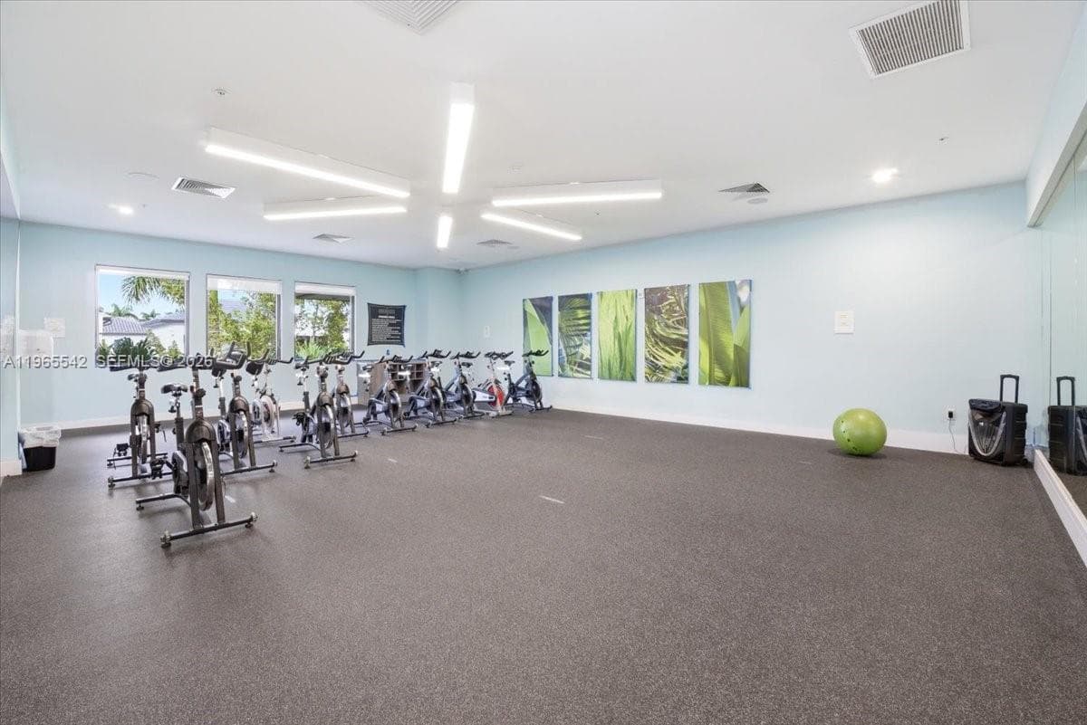 8096 NW 48th Ter, Doral FL 33166 — 49