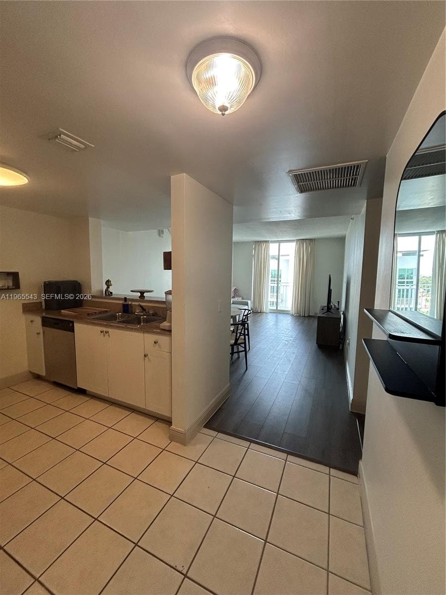 60 NW 37th Ave # 1205, Miami FL 33125 — 16