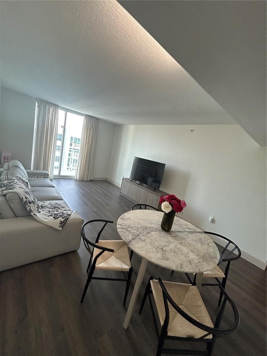 60 NW 37th Ave # 1205, Miami FL 33125 — 7