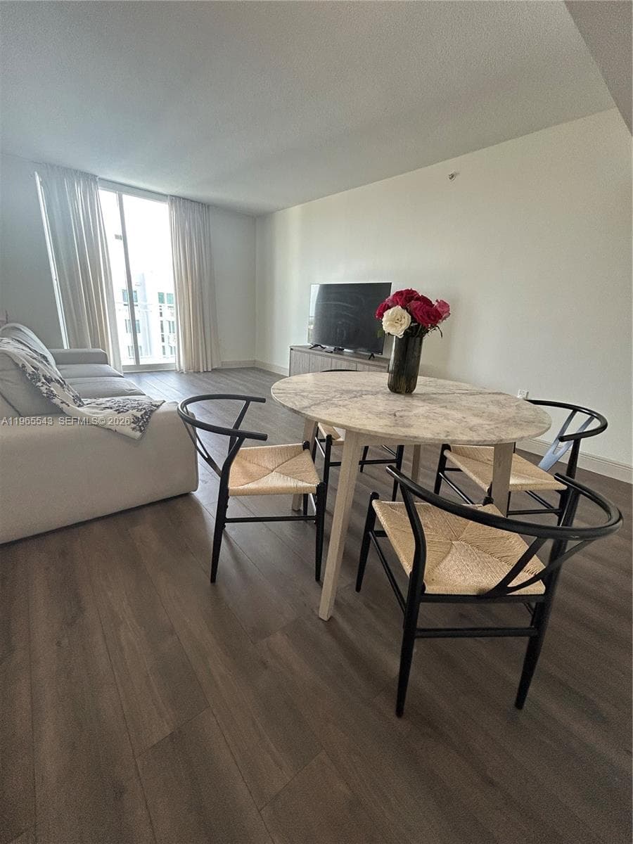60 NW 37th Ave # 1205, Miami FL 33125 — 8