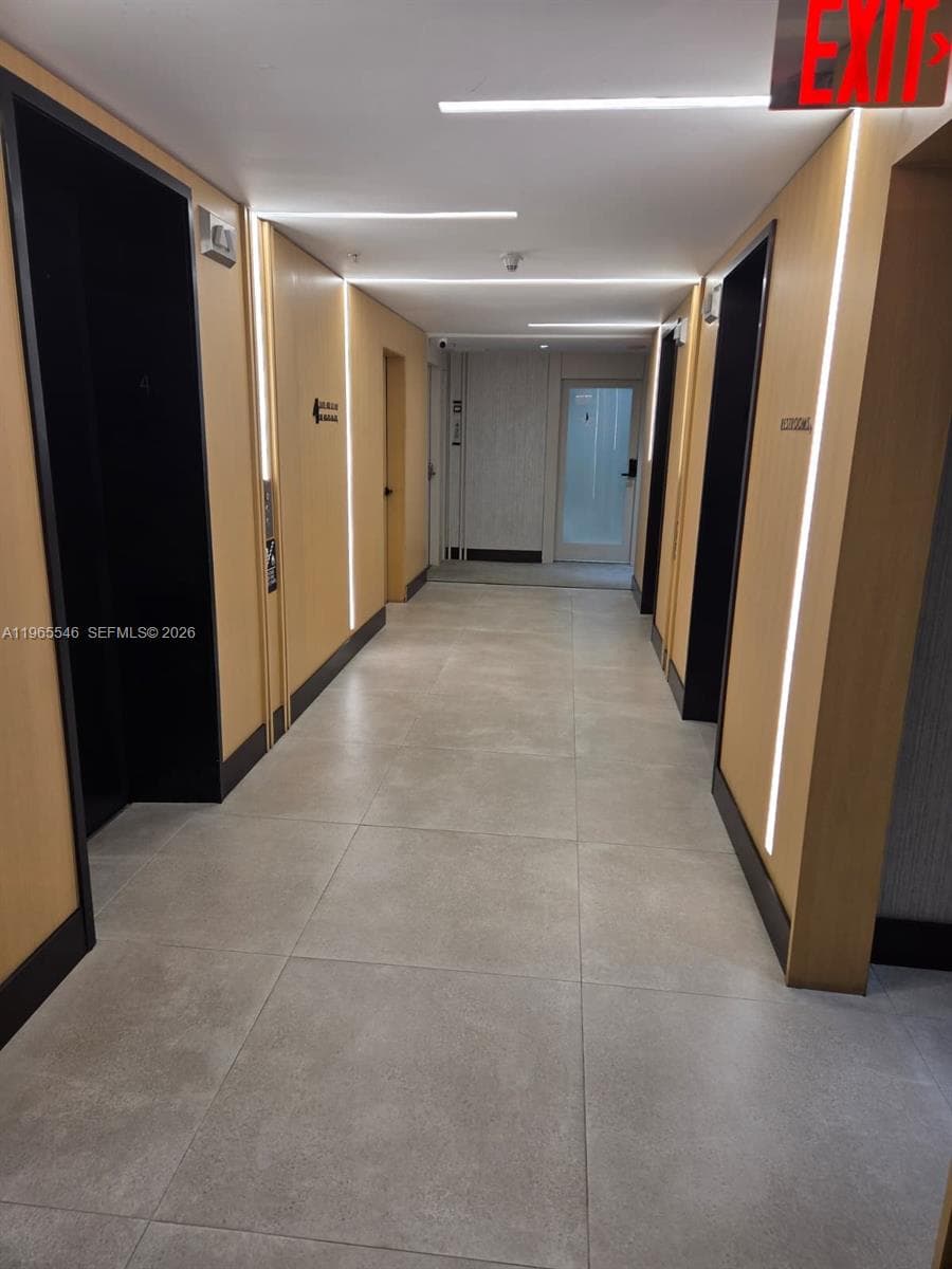 1110 Brickell Ave # 403, Miami FL 33131 — 16