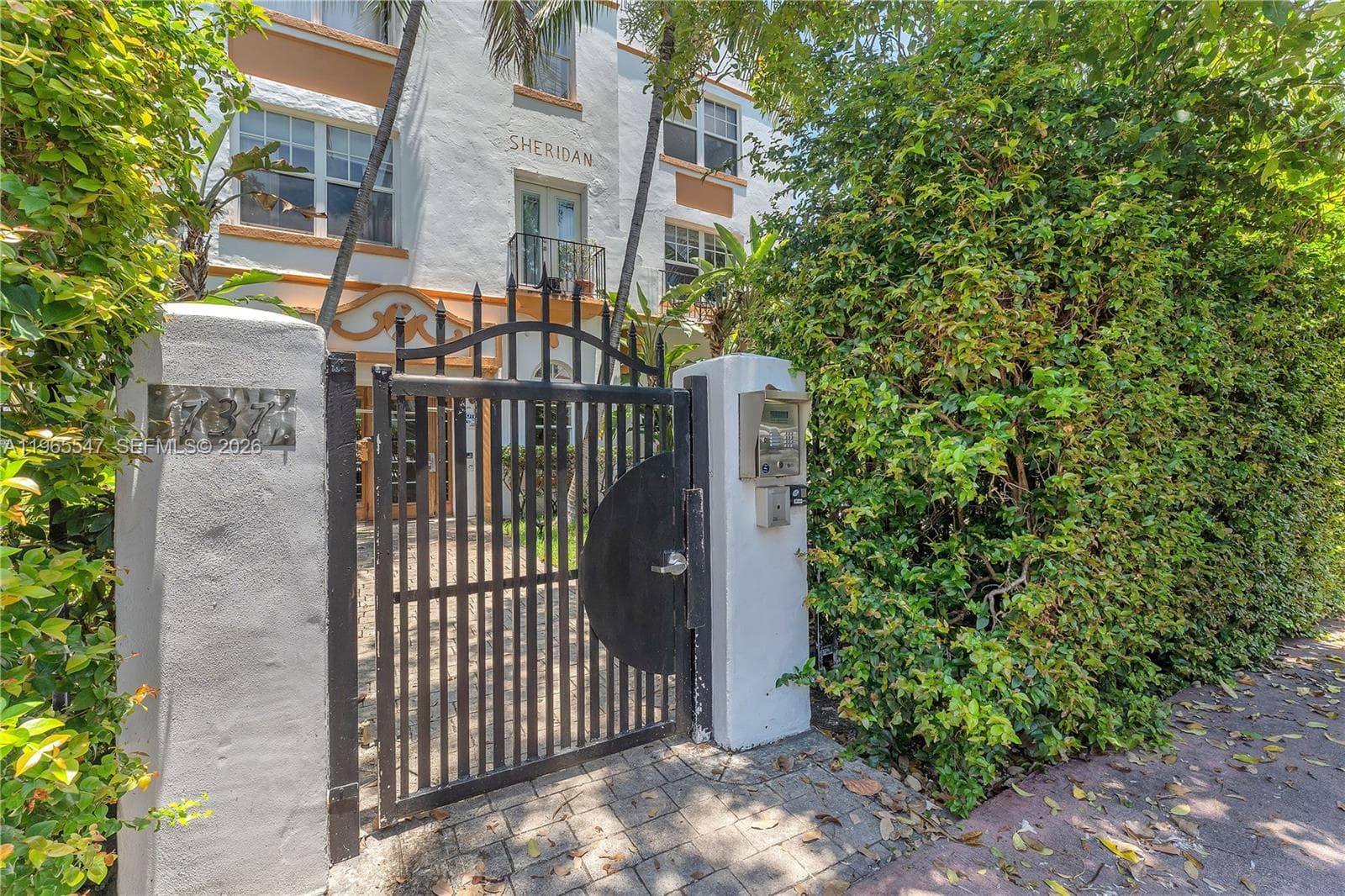 737 Jefferson Ave # 305, Miami Beach FL 33139 — 2