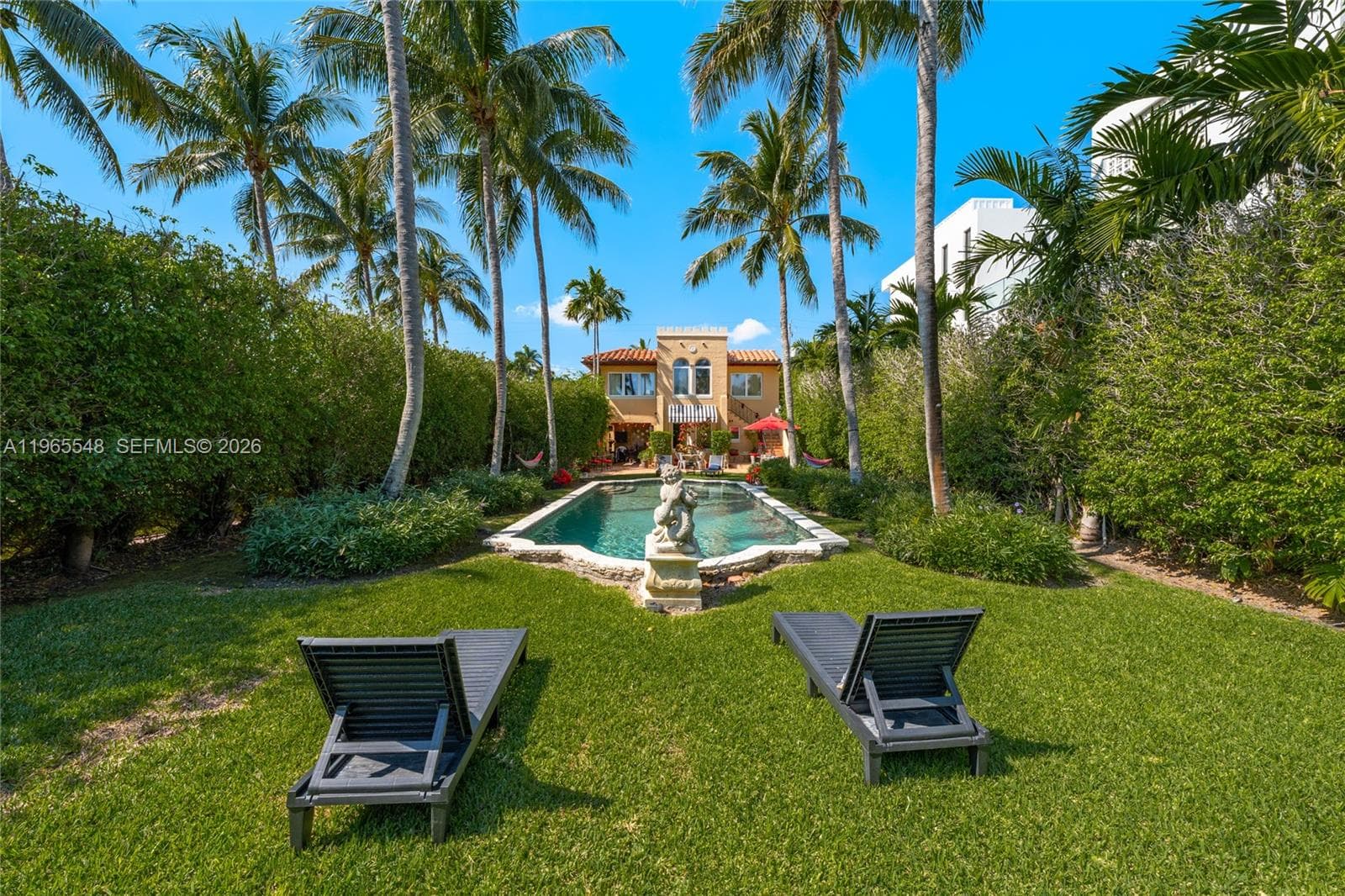 4500 Sheridan Ave, Miami Beach FL 33140 — 30