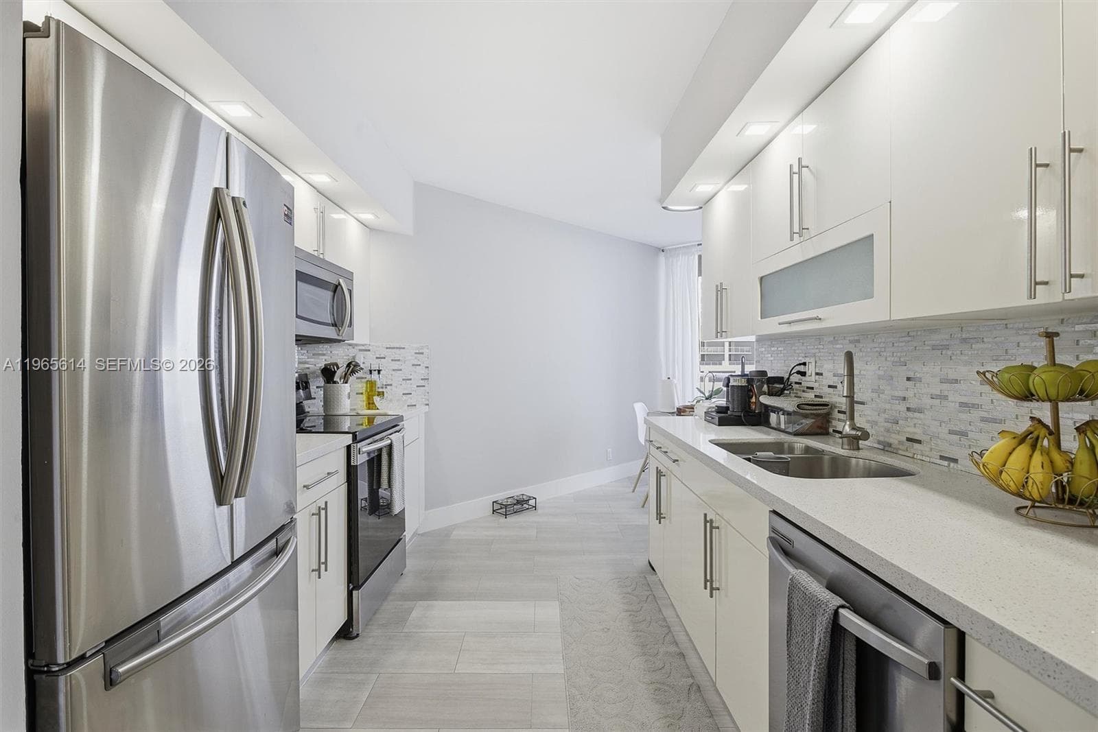 16485 Collins Ave # 1034, Sunny Isles Beach FL 33160 — 20