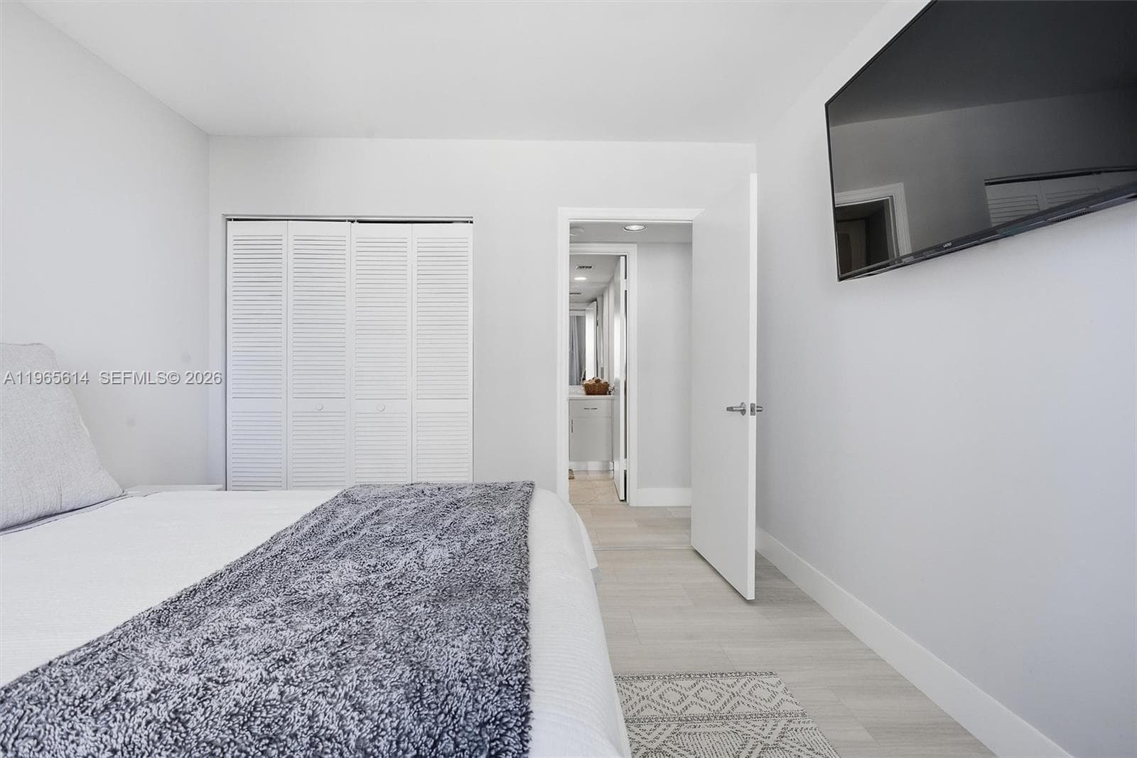 16485 Collins Ave # 1034, Sunny Isles Beach FL 33160 — 37