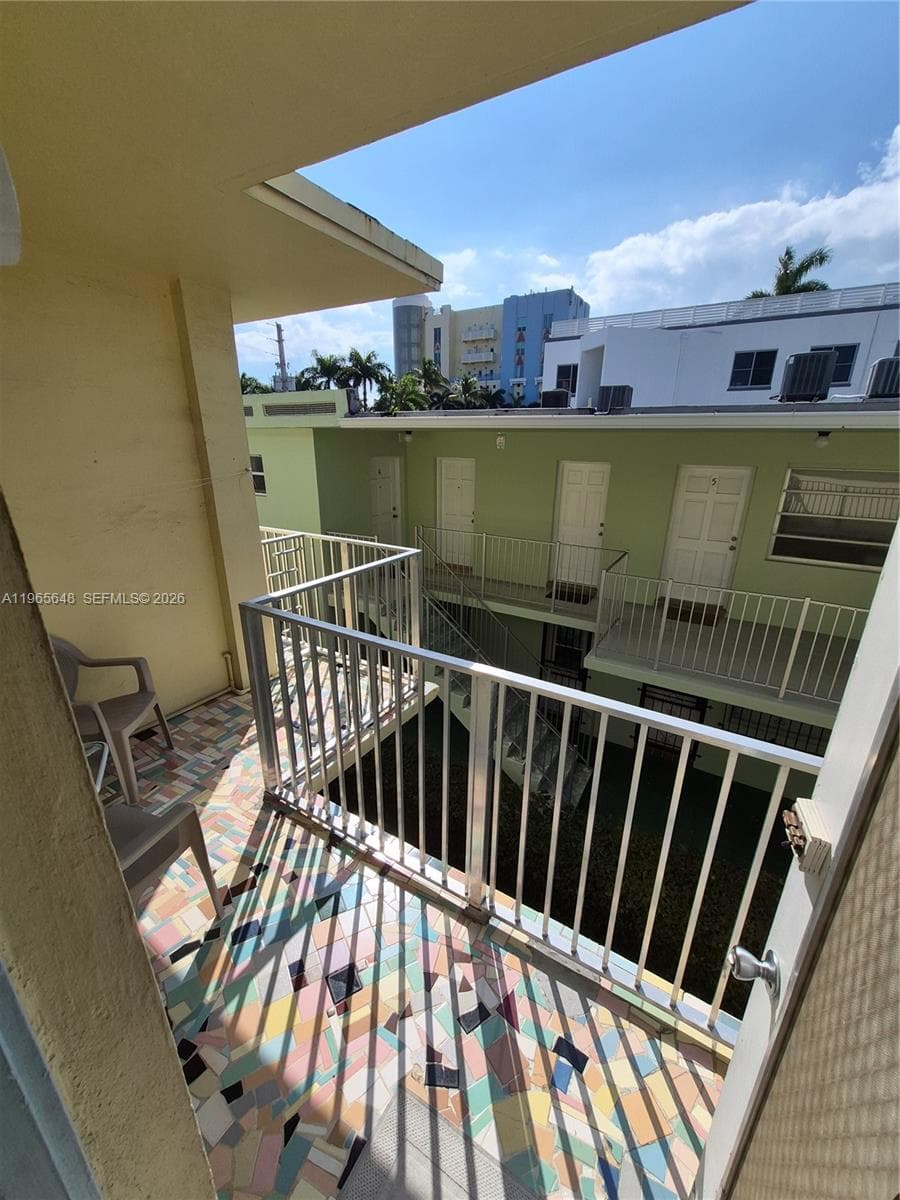 520 Euclid Ave # 8, Miami Beach FL 33139 — 8