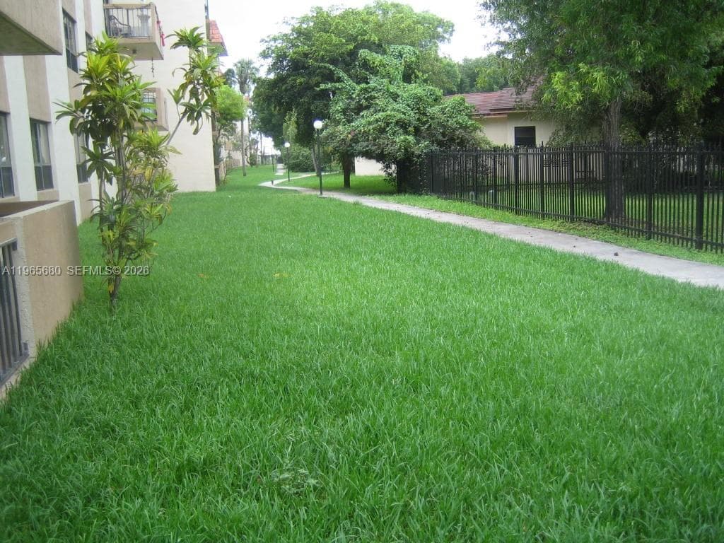 1121 SW 122 AV # 414, Miami FL 33184 — 19