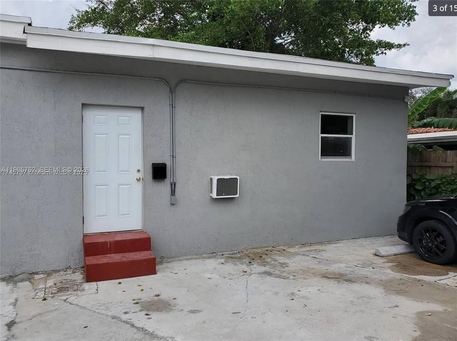 2425 NW 28th St, Miami FL 33142 — 3
