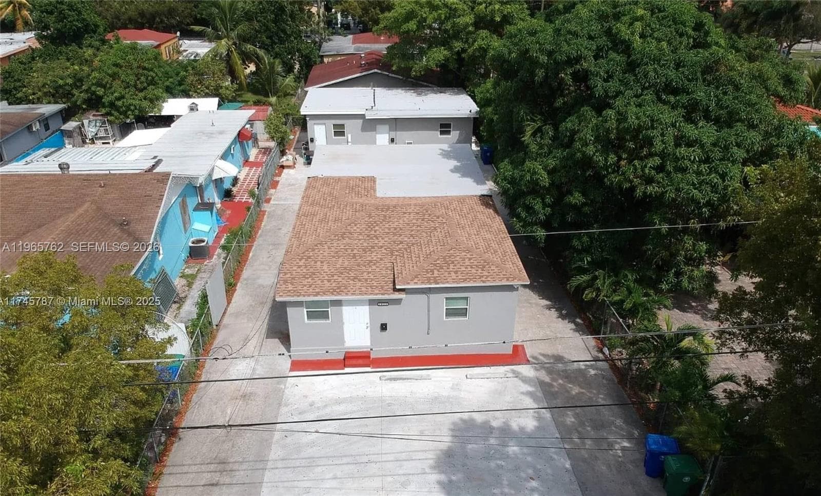 2425 NW 28th St, Miami FL 33142 — 1