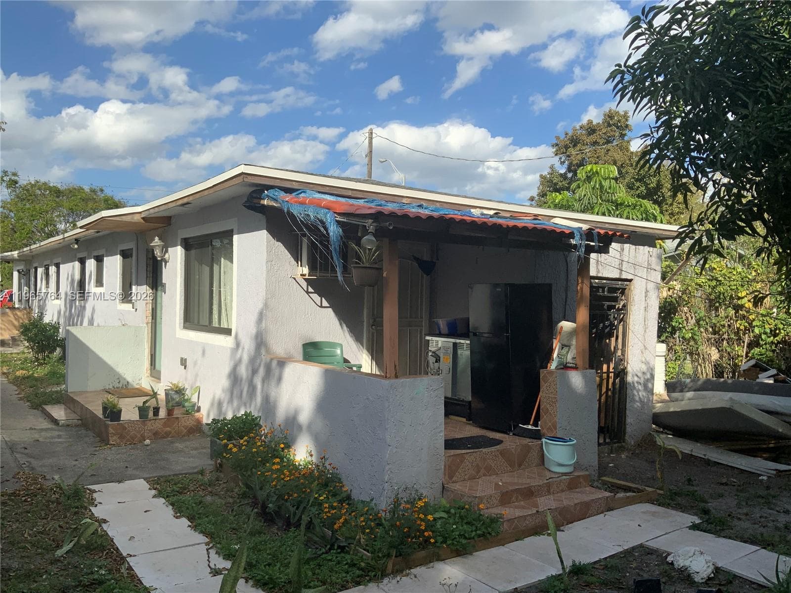 896 NW 103rd St, Miami FL 33150 — 9