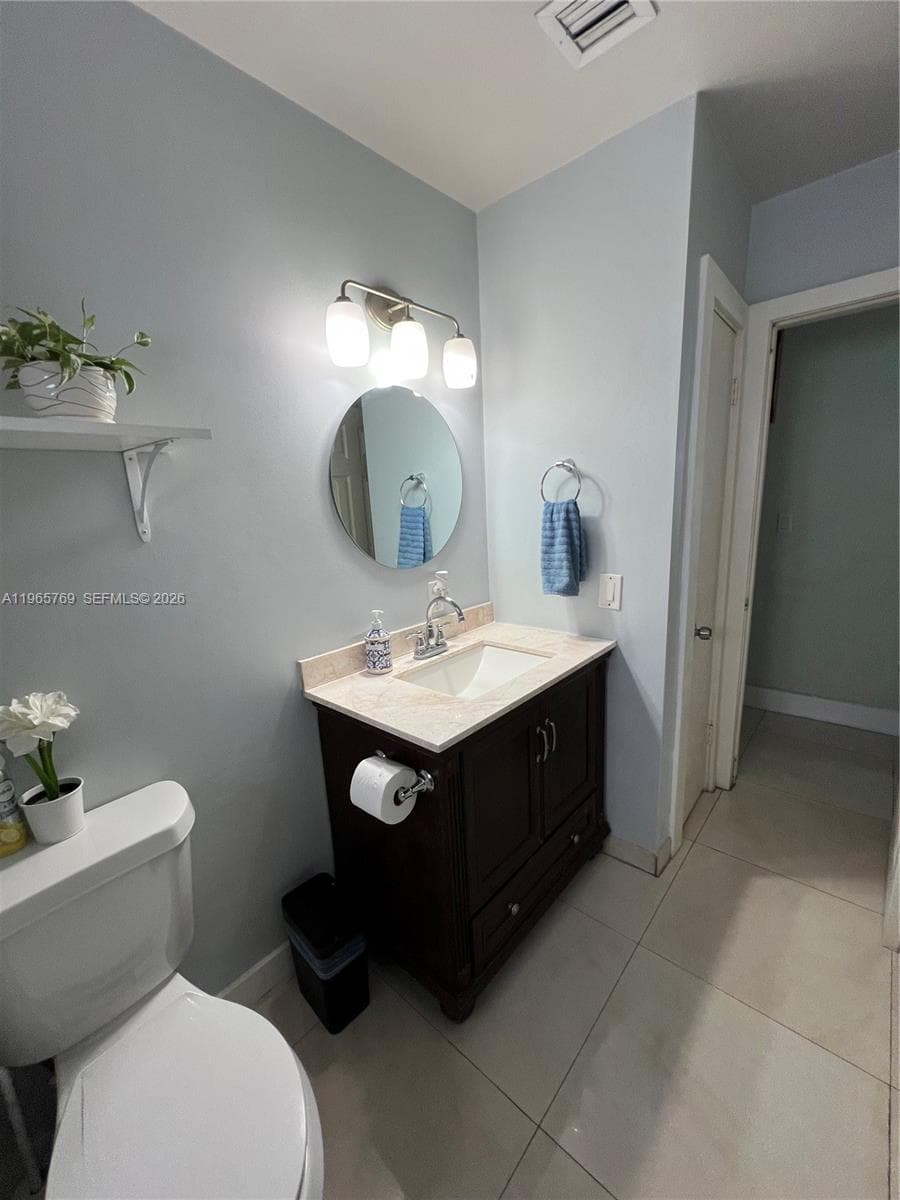 10382 SW 25th St, Miami FL 33165 — 14