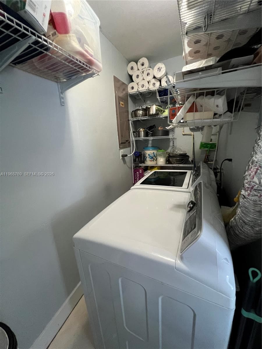 10382 SW 25th St, Miami FL 33165 — 8