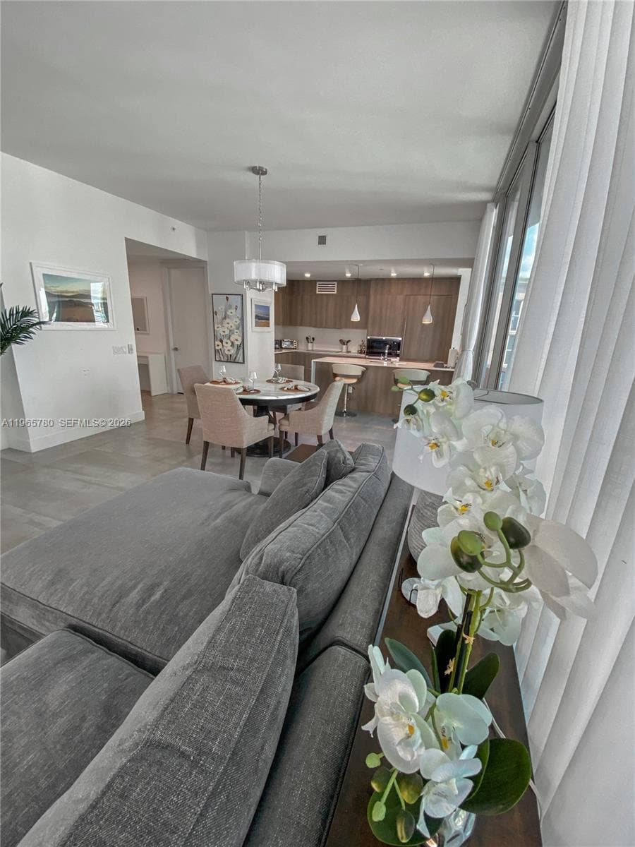 17550 Collins Ave # 1205, Sunny Isles Beach FL 33160 — 40