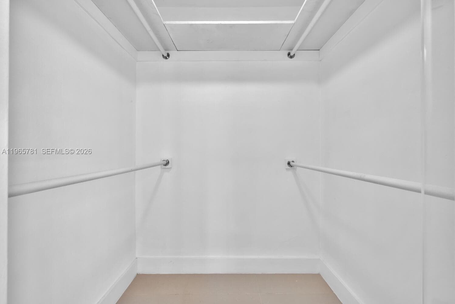 1000 West Ave # 301, Miami Beach FL 33139 — 9