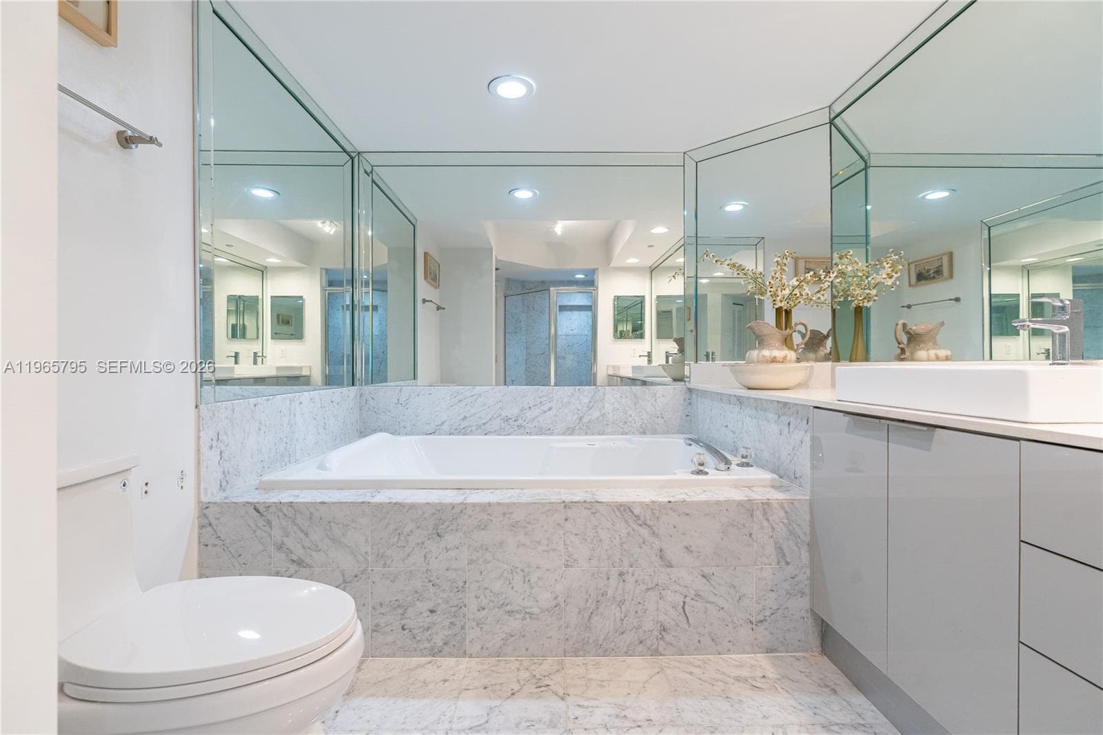 16400 Collins Ave # 744, Sunny Isles Beach FL 33160 — 30