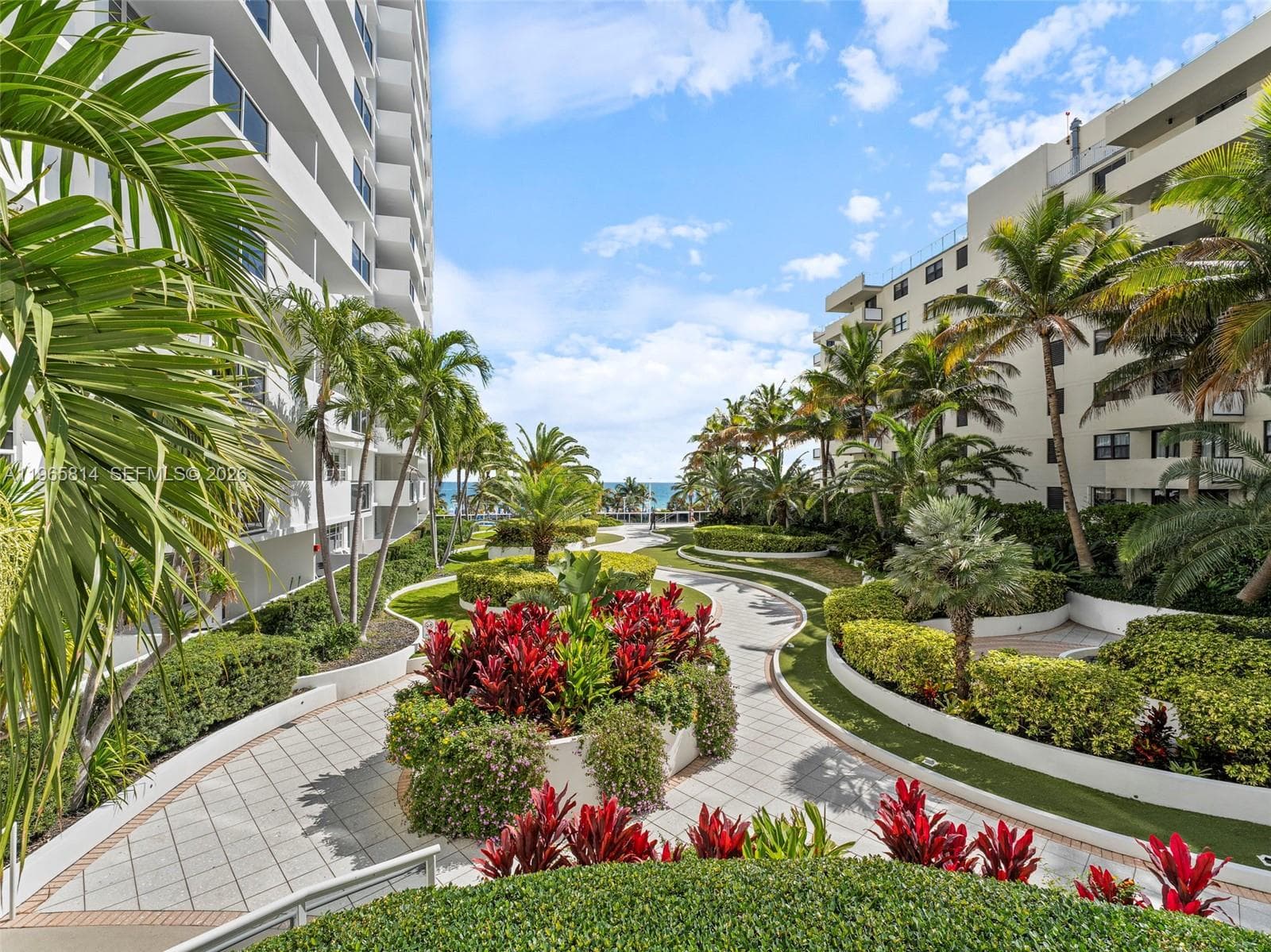 100 Lincoln Rd # 417, Miami Beach FL 33139 — 6