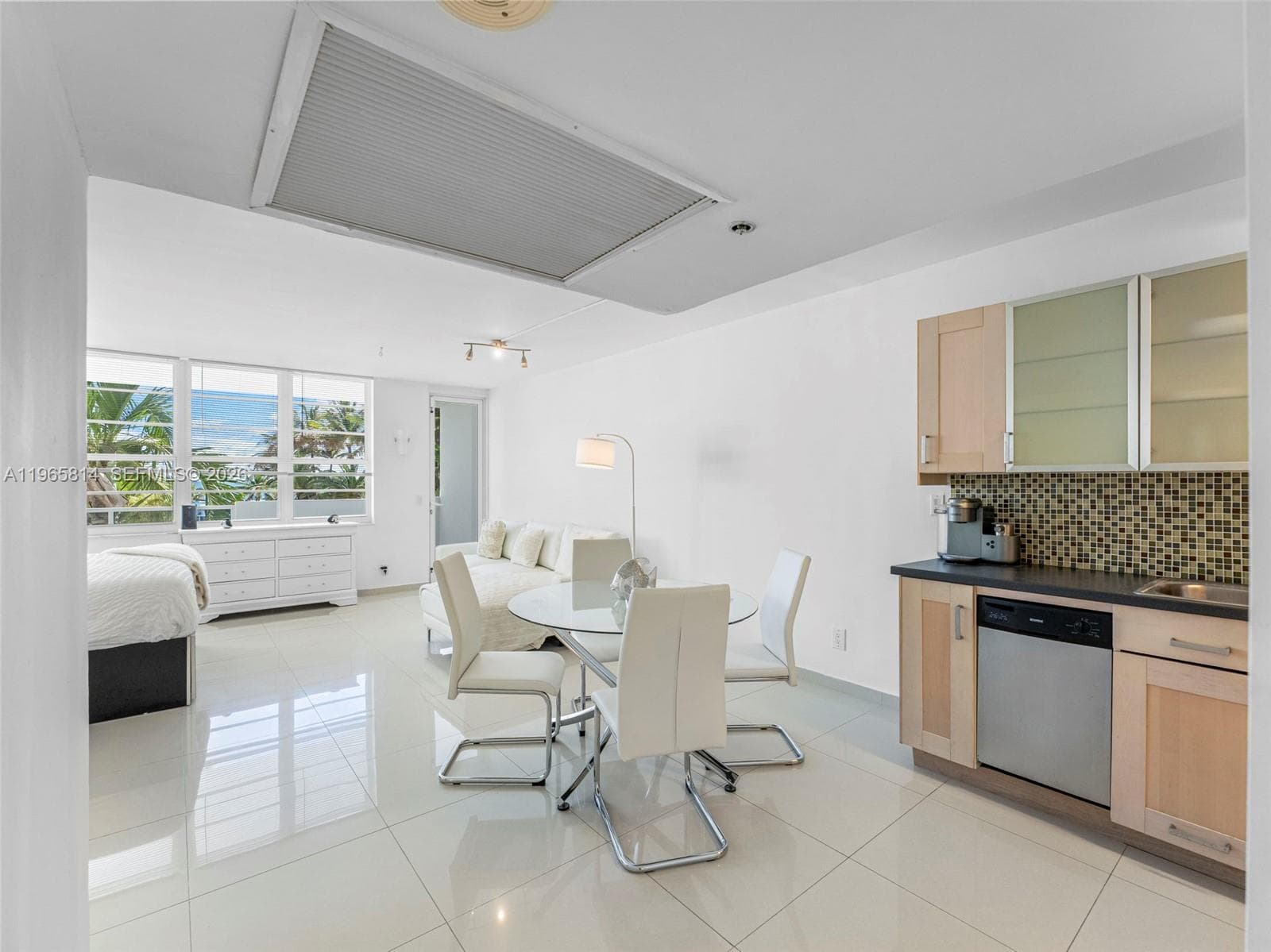 100 Lincoln Rd # 417, Miami Beach FL 33139 — 9