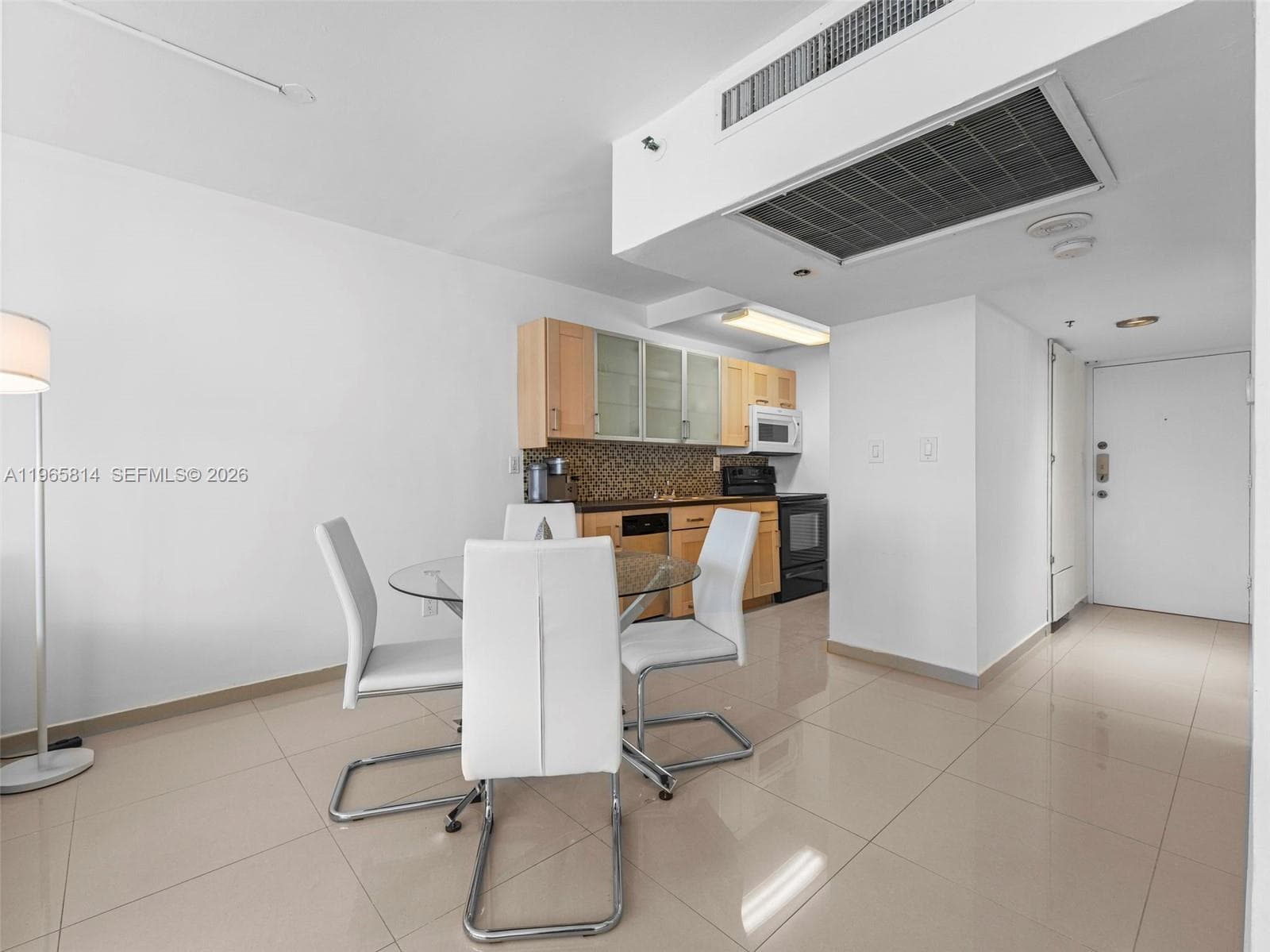 100 Lincoln Rd # 417, Miami Beach FL 33139 — 10