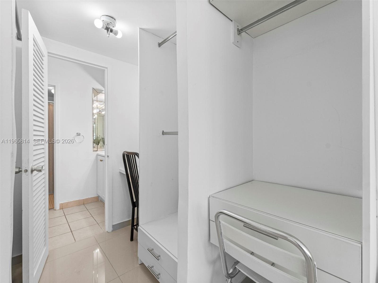 100 Lincoln Rd # 417, Miami Beach FL 33139 — 21