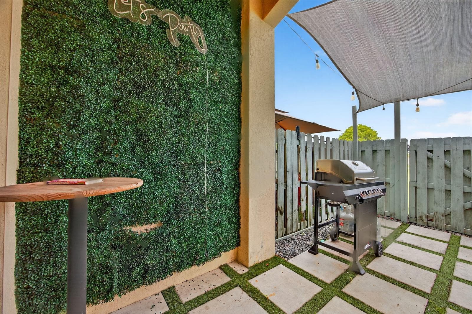 2332 SE 16th Terrace, Homestead FL 33035 — 23