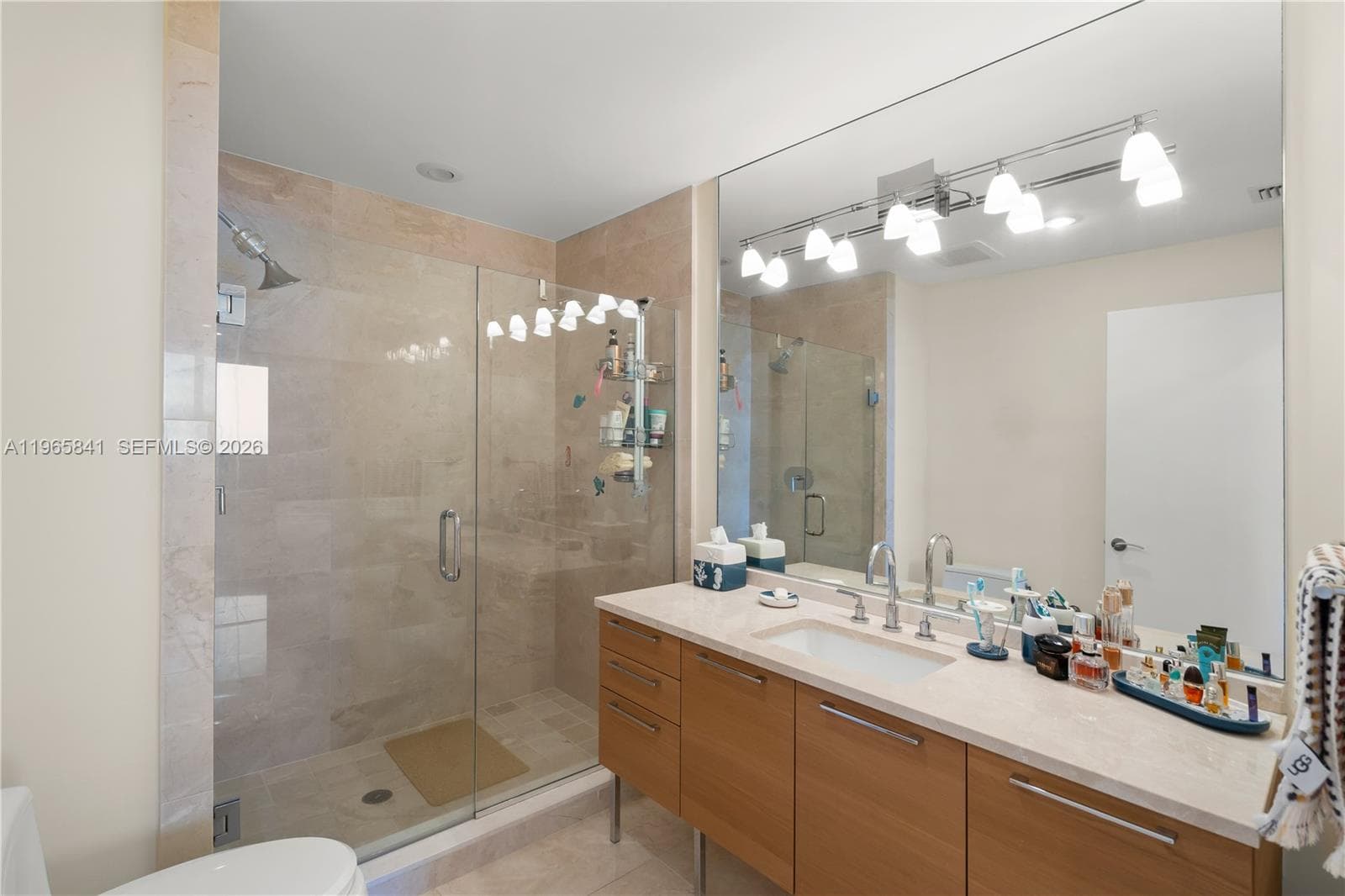 17001 Collins Ave # 4608, Sunny Isles Beach FL 33160 — 16