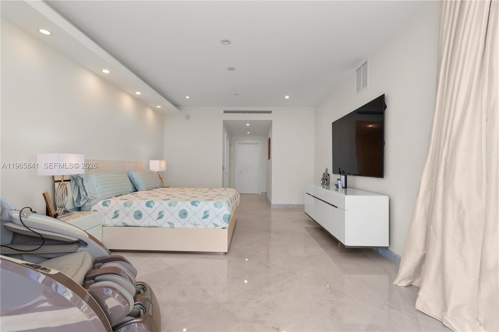 17001 Collins Ave # 4608, Sunny Isles Beach FL 33160 — 14