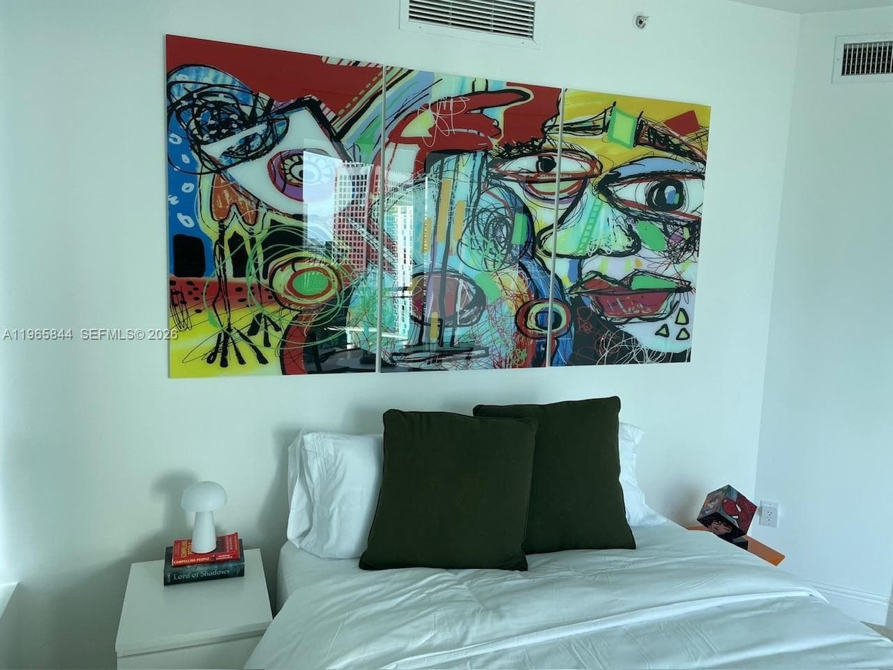 350 S Miami Ave # 2114, Miami FL 33130 — 15