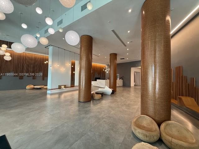 350 S Miami Ave # 2114, Miami FL 33130 — 31