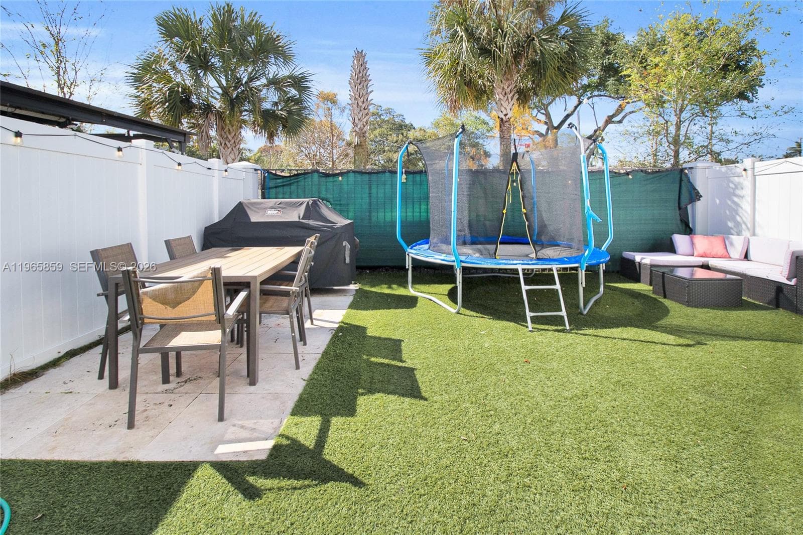 656 NW 203rd Ter, Miami Gardens FL 33169 — 23