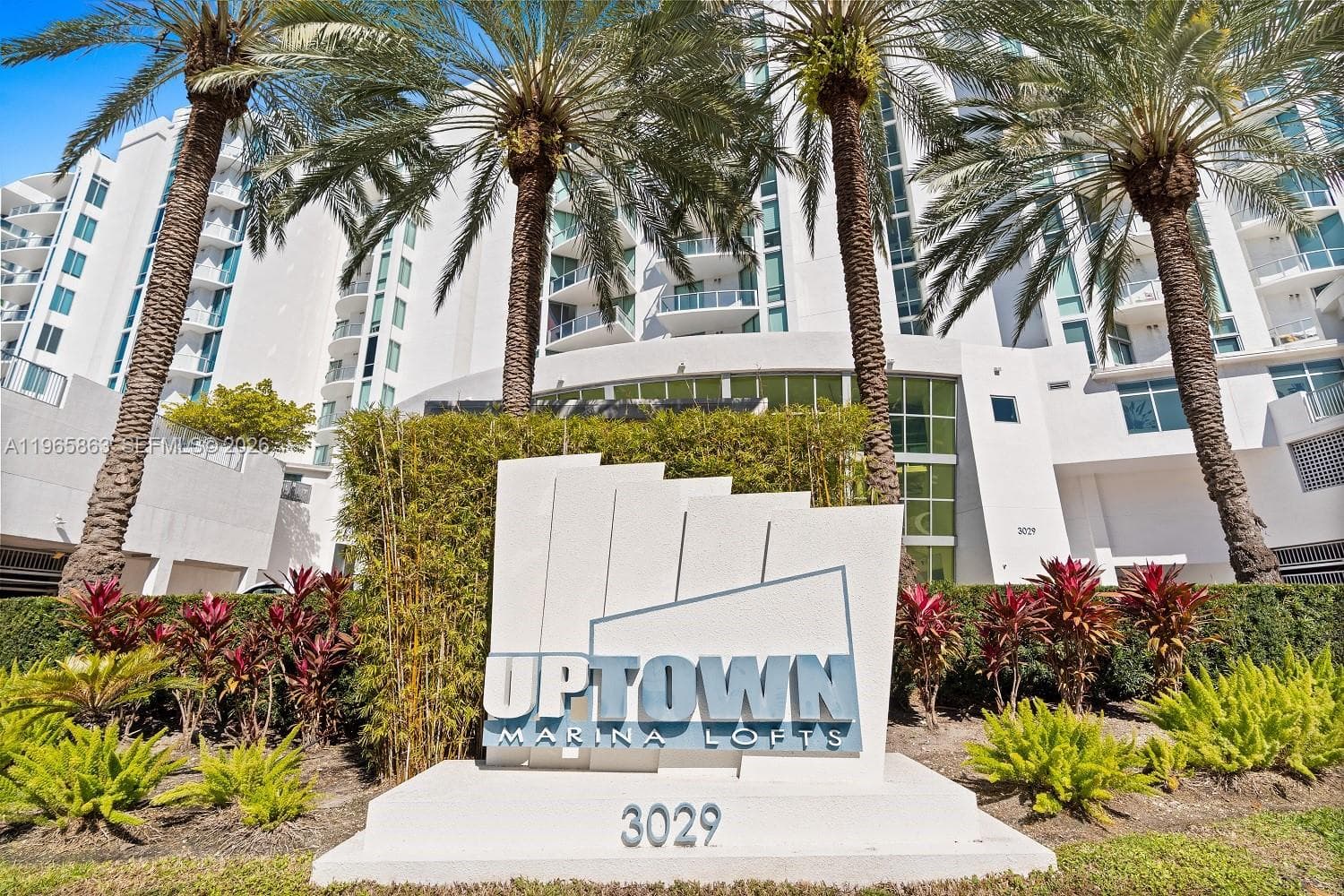 3029 NE 188th St # 1019, Aventura FL 33180 — 28