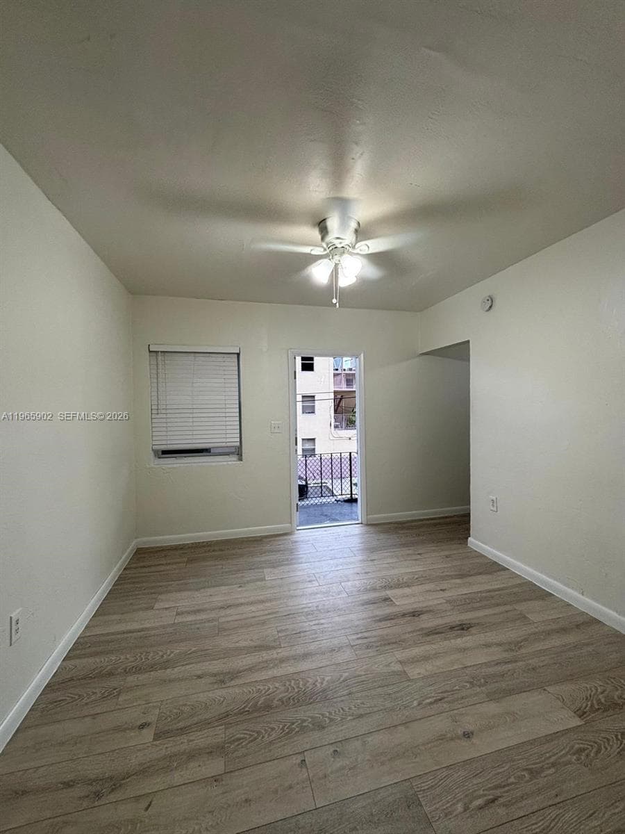 200 NW 13th St # 5, Miami FL 33136 — 3