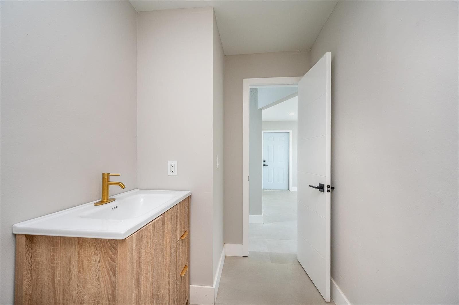 1161 NW 105th Terrace, Miami FL 33150 — 12