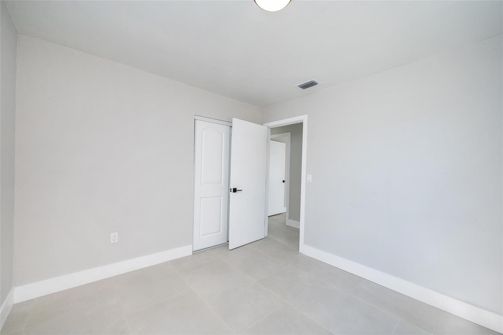 1161 NW 105th Terrace, Miami FL 33150 — 20