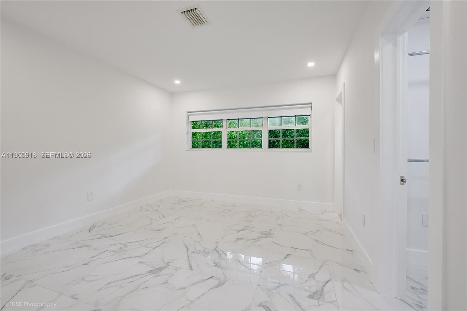 52 Camden Dr, Bal Harbour FL 33154 — 36