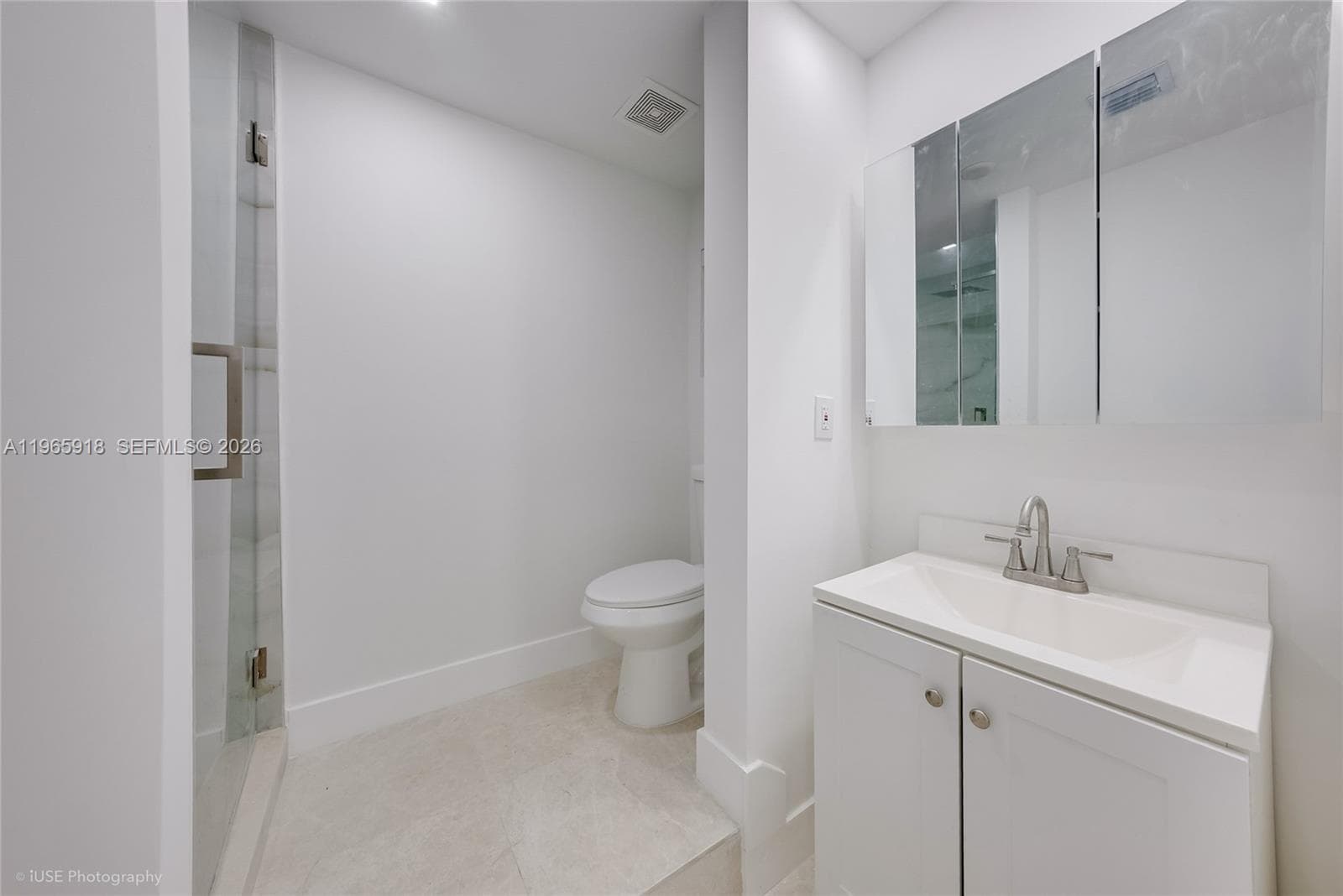 52 Camden Dr, Bal Harbour FL 33154 — 38