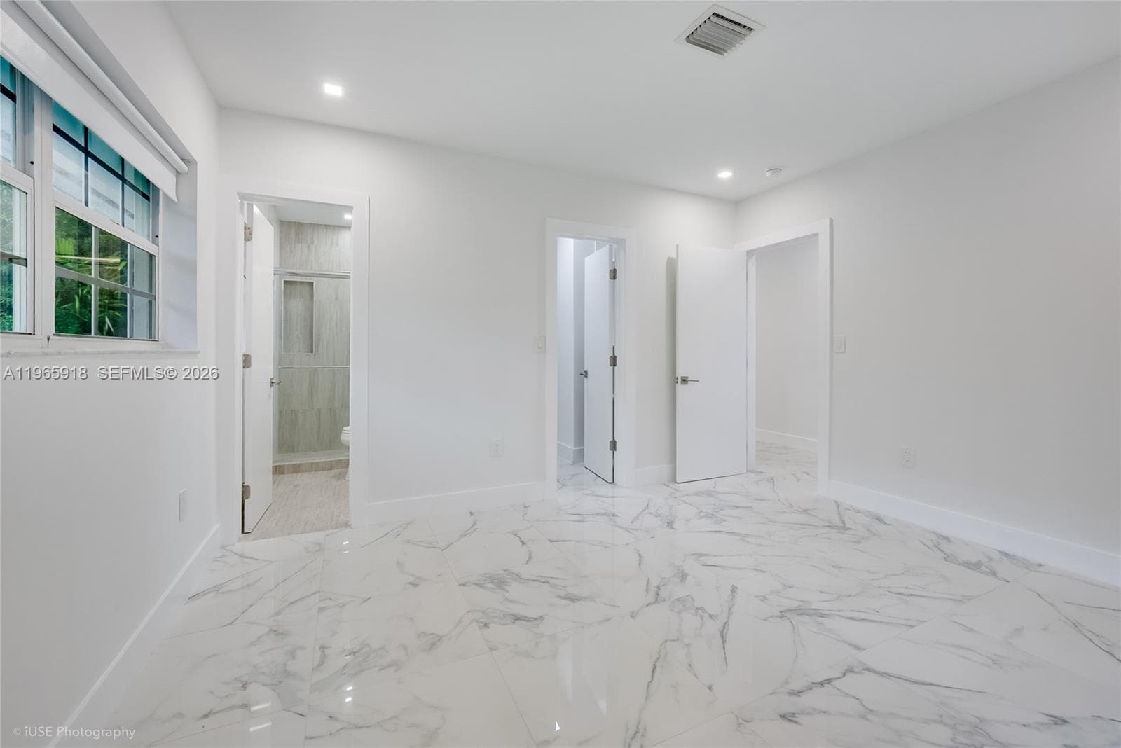52 Camden Dr, Bal Harbour FL 33154 — 35