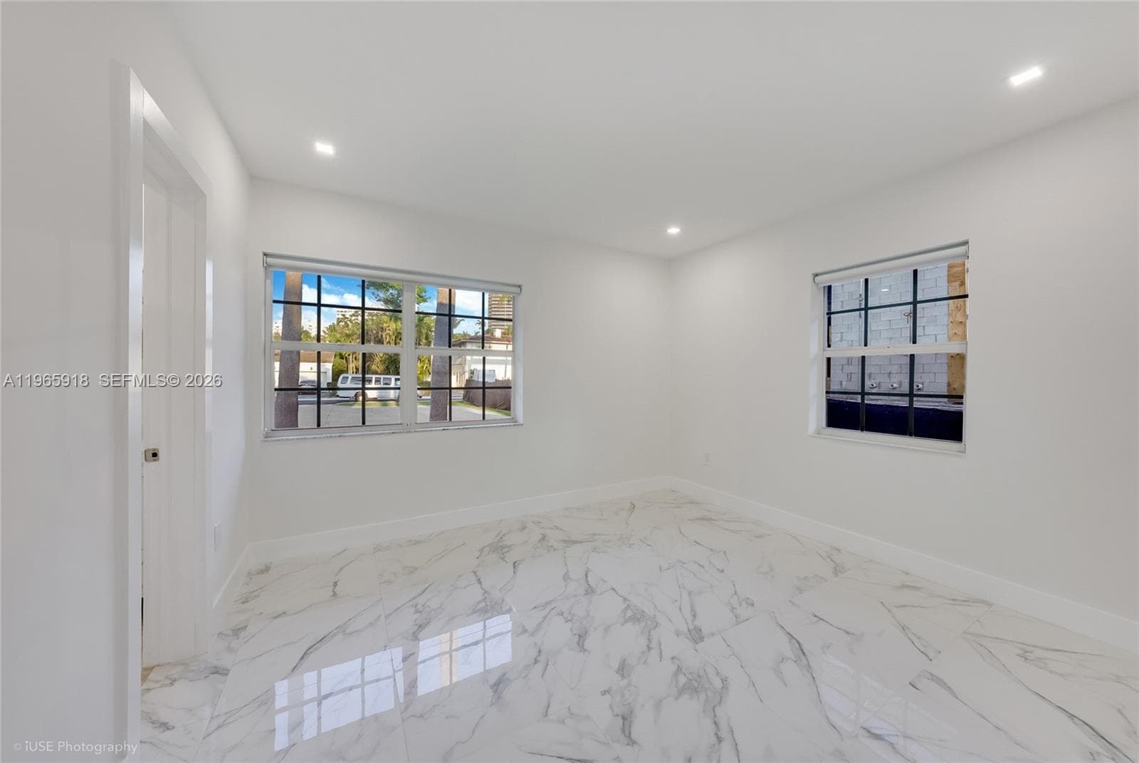 52 Camden Dr, Bal Harbour FL 33154 — 31