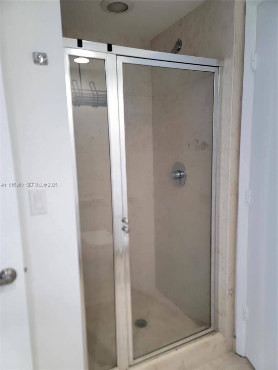 475 Brickell Ave # 3709, Miami FL 33131 — 13