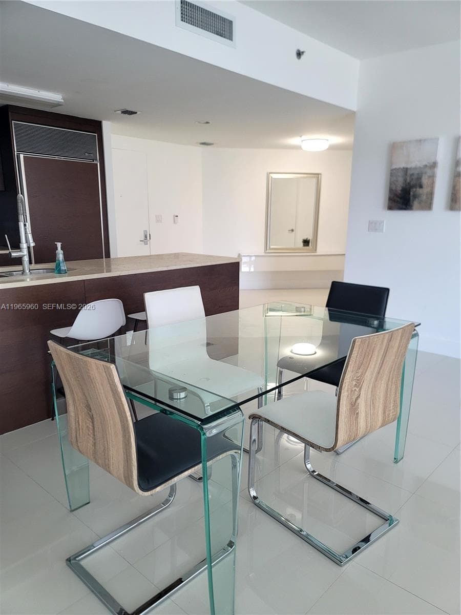 475 Brickell Ave # 3709, Miami FL 33131 — 9