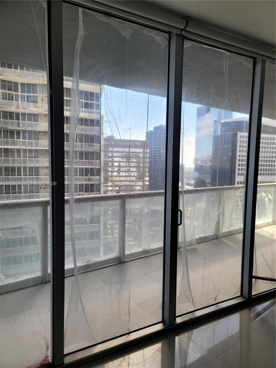 475 Brickell Ave # 3709, Miami FL 33131 — 18