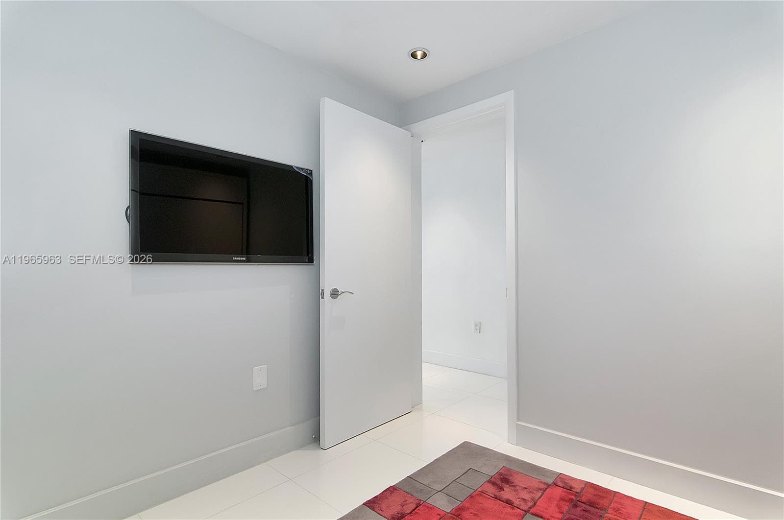17121 Collins Ave # 1707, Sunny Isles Beach FL 33160 — 33
