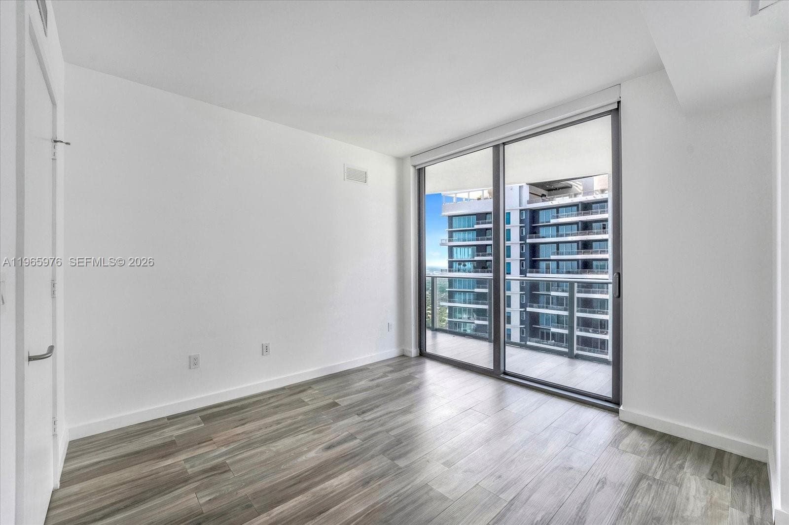 1300 S Miami Ave # 4807, Miami FL 33130 — 13