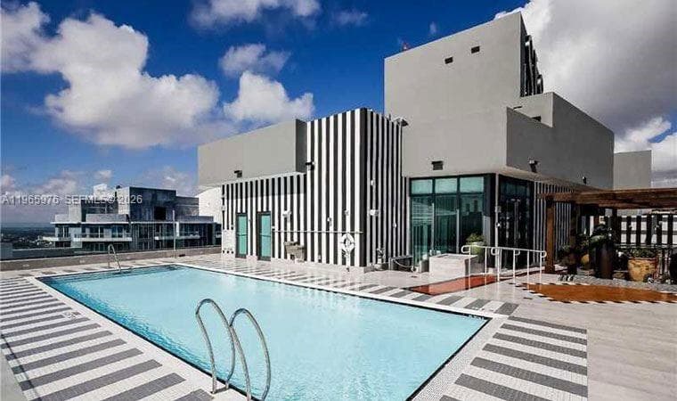 1300 S Miami Ave # 4807, Miami FL 33130 — 20