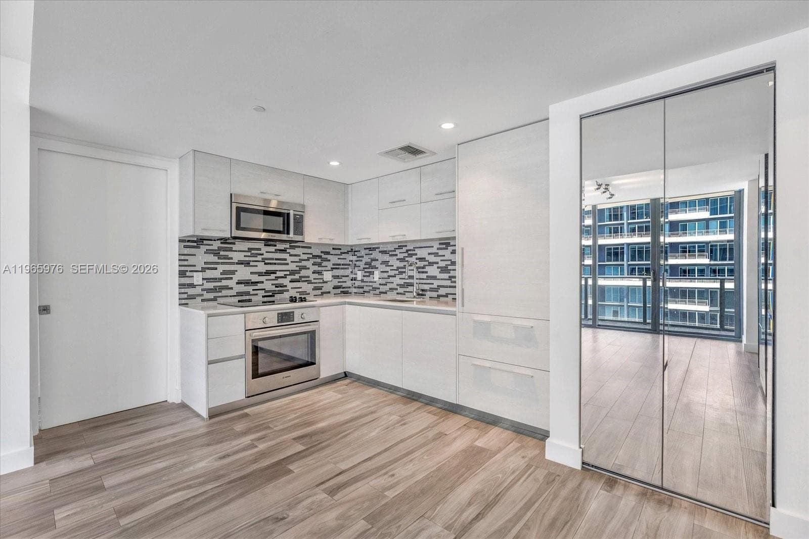 1300 S Miami Ave # 4807, Miami FL 33130 — 8