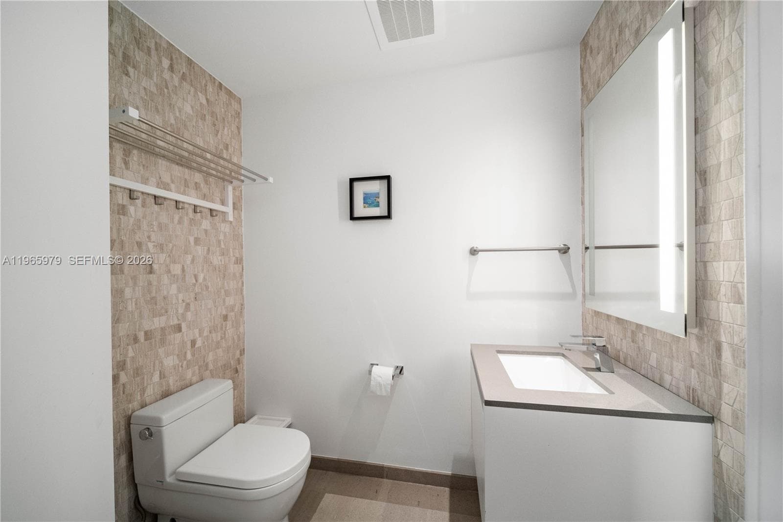68 SE 6th St # 1201, Miami FL 33131 — 14