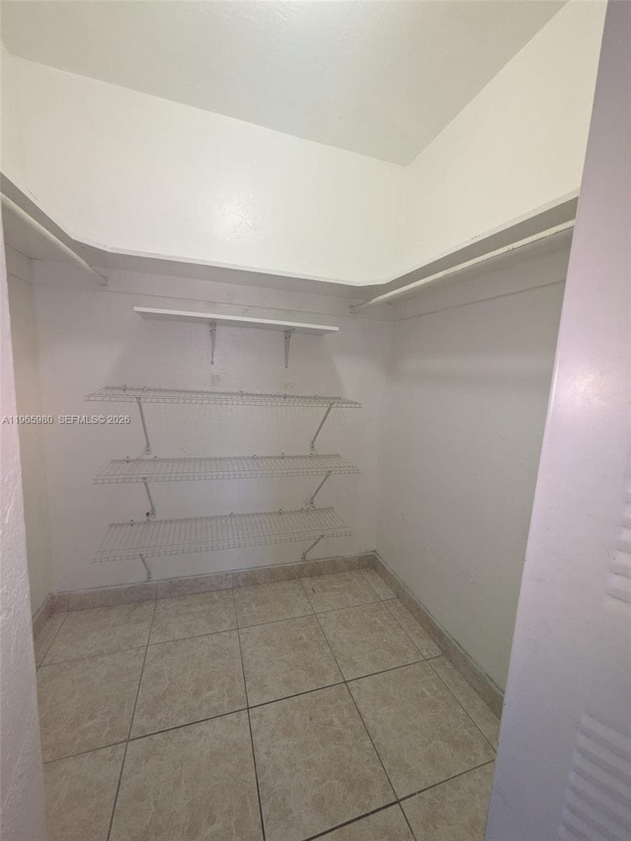 6850 W 14th Ct # 08A, Hialeah FL 33014 — 7