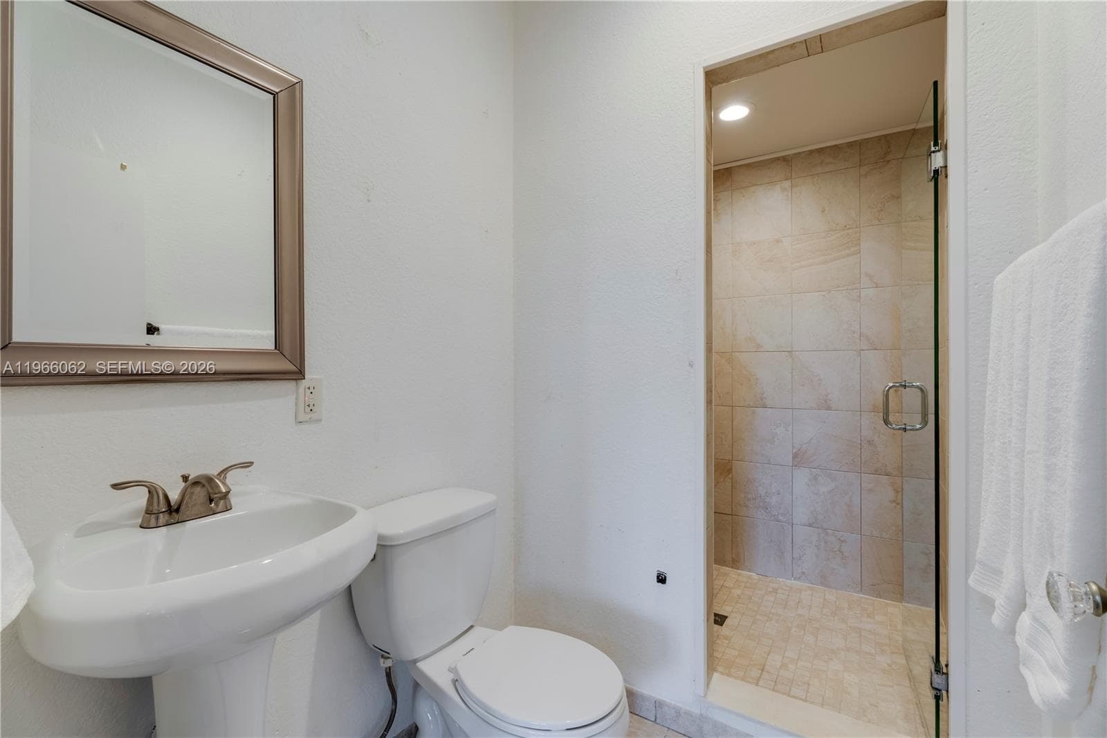 6235 Rolling Road Dr, Pinecrest FL 33156 — 53
