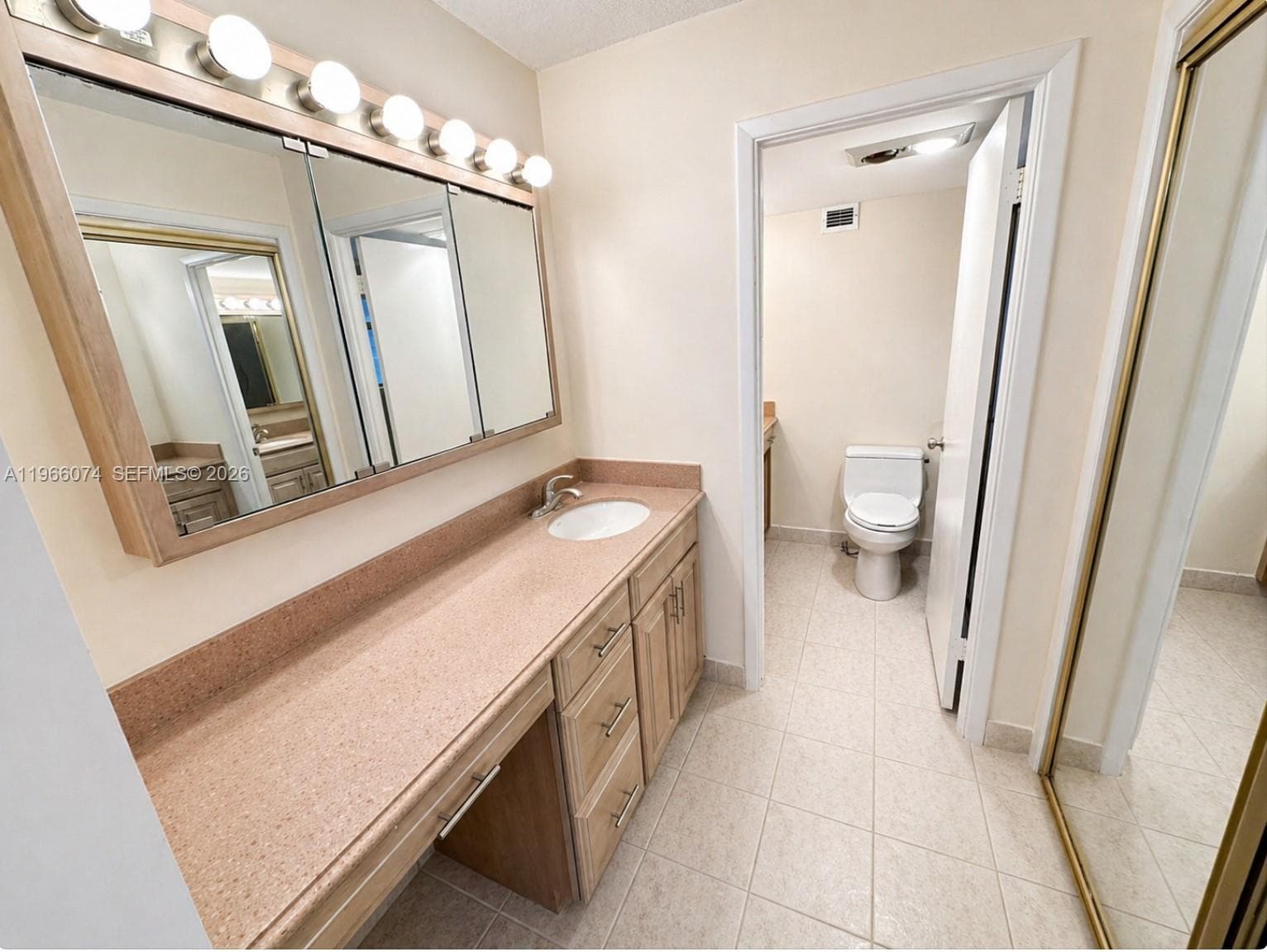 6039 Collins Ave # 1625, Miami Beach FL 33140 — 12