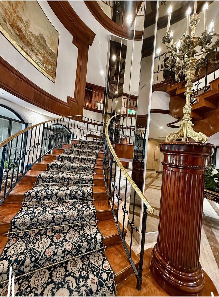 6039 Collins Ave # 1625, Miami Beach FL 33140 — 10