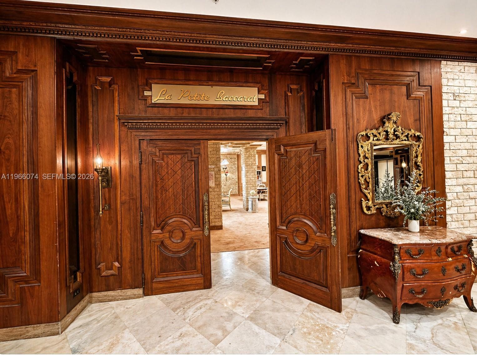 6039 Collins Ave # 1625, Miami Beach FL 33140 — 11